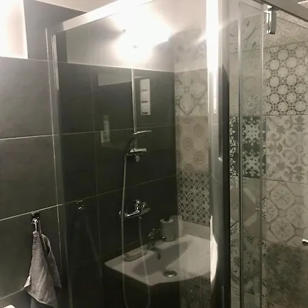 Appartement Rozmaring Apartman *