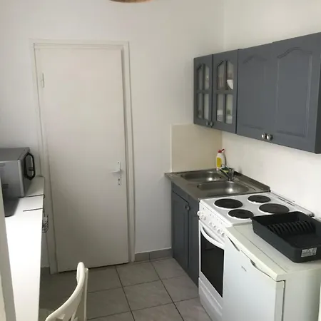 Appartement Rozmaring Apartman *
